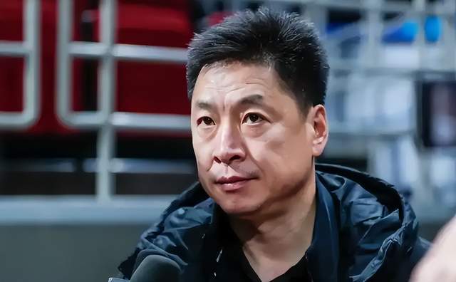 世界杯高清直播下载-重返广东，接替杜锋？李春江做出回应，尘埃落定，其子表态有深意